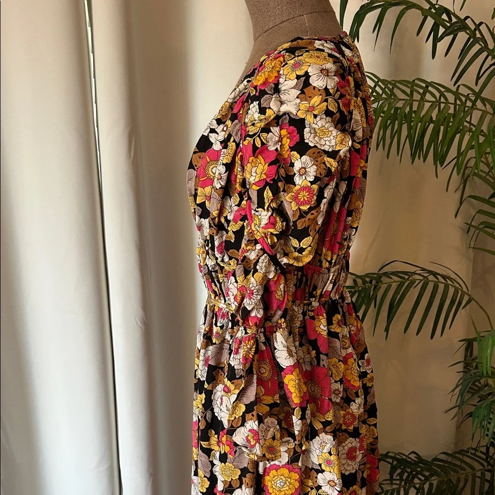 Fall Floral Maxi Dress - Picture 3 of 9